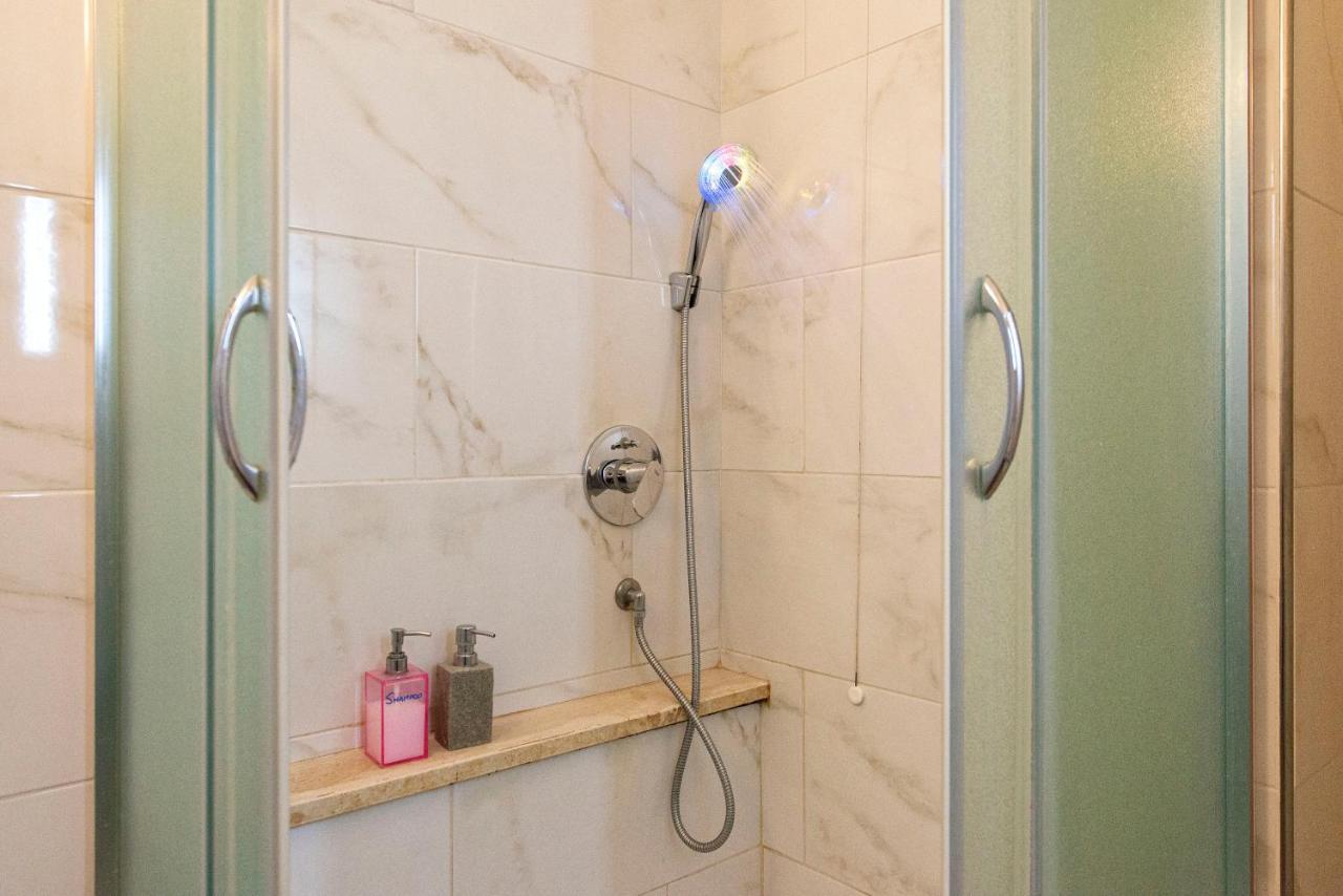 Merulana Suite 2 Rome Bagian luar foto